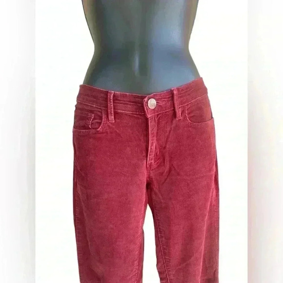 LOFT BURGUNDY CORDUROY MODERN
SKINNY PANTS- SIZE 26/2 (INSEAM 29.5") preloved - Picture 2 of 5